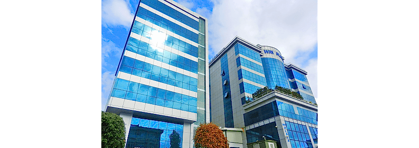 World Medicine Genel Merkez Binası Dış Cephe Temizlik Çalışması
